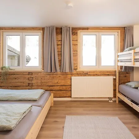Apartment Idyllische Gruppenunterkunft Fuer Bis Zu 20 Personen - Zum Huettenklaus *